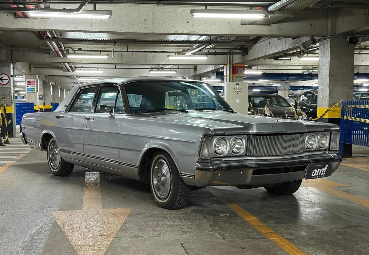 Image of Ford Landau